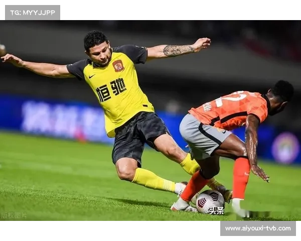 巨人加时惜败雄狮，单场多次花哨达阵战术引热议